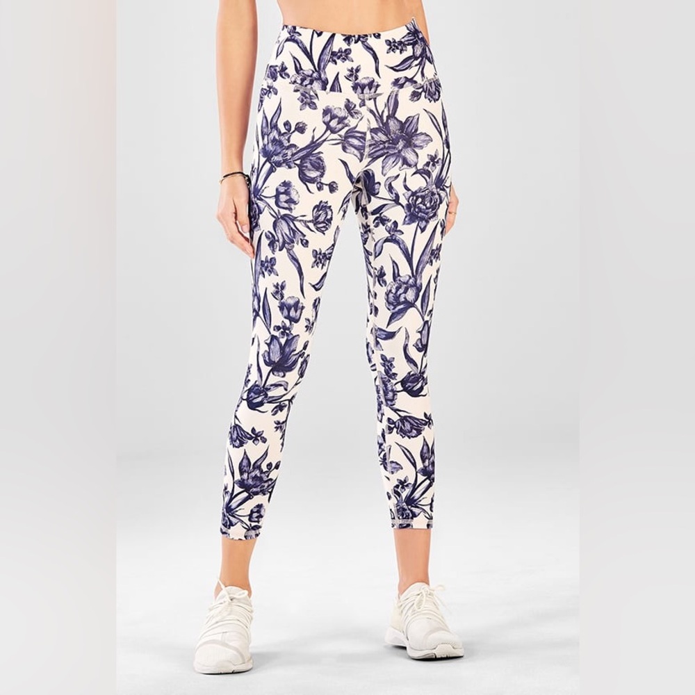 Women's High-Waist Floral Print Leggings - White & Navy